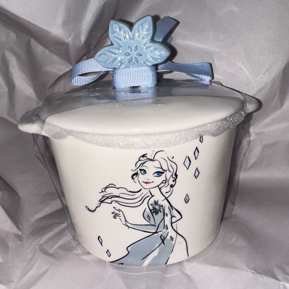 * New * Rare * Rae Dunn Disney Frozen Mini serving pot / sugar holder - Picture 2 of 4